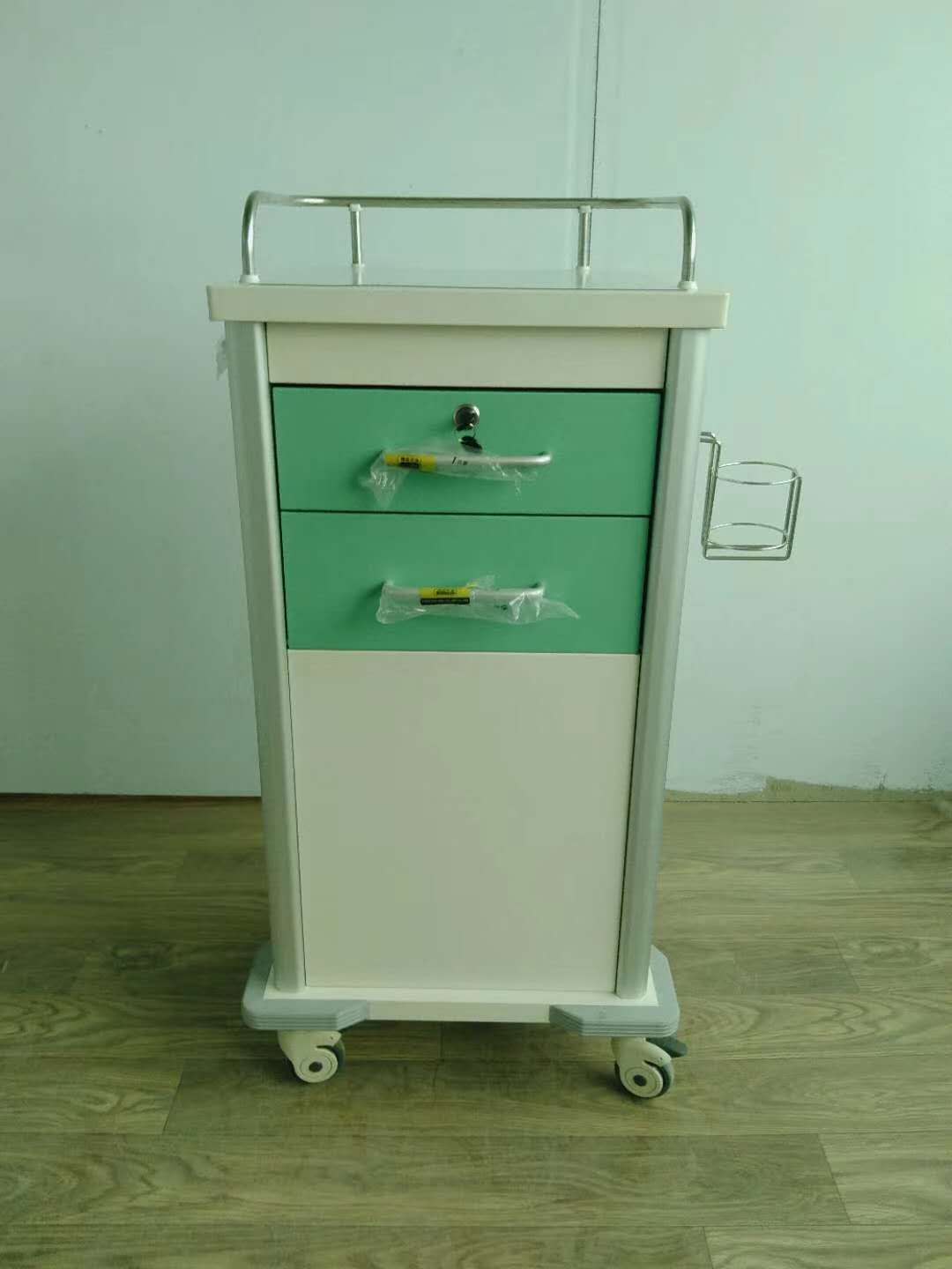 醫(yī)用推車(chē)、床頭柜